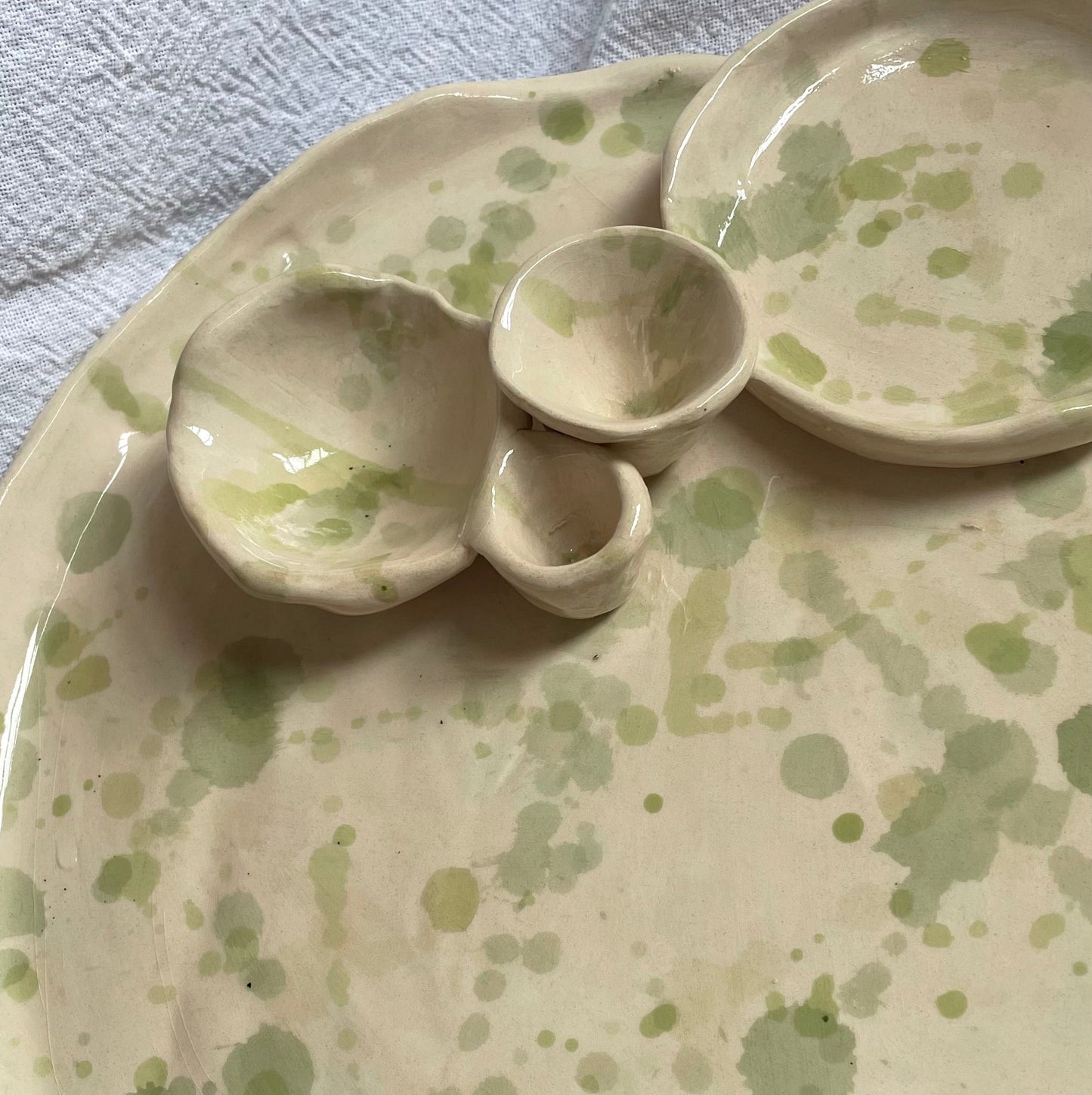 Plateau Apéro Vert – Céramique artisanale